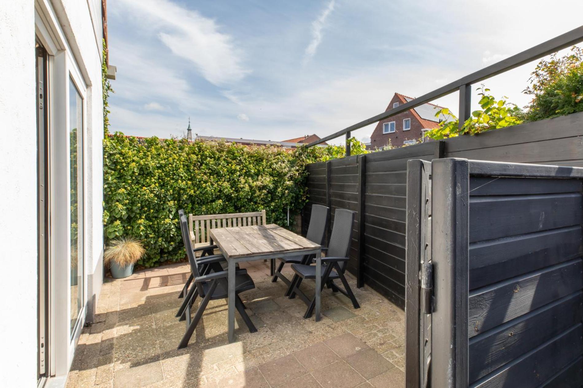 Appartement Welcome In - Zomerwoning - Zuidstraat 113 *